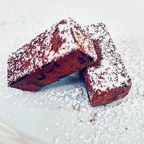 Mörk chokladtryffel med honung och havssalt