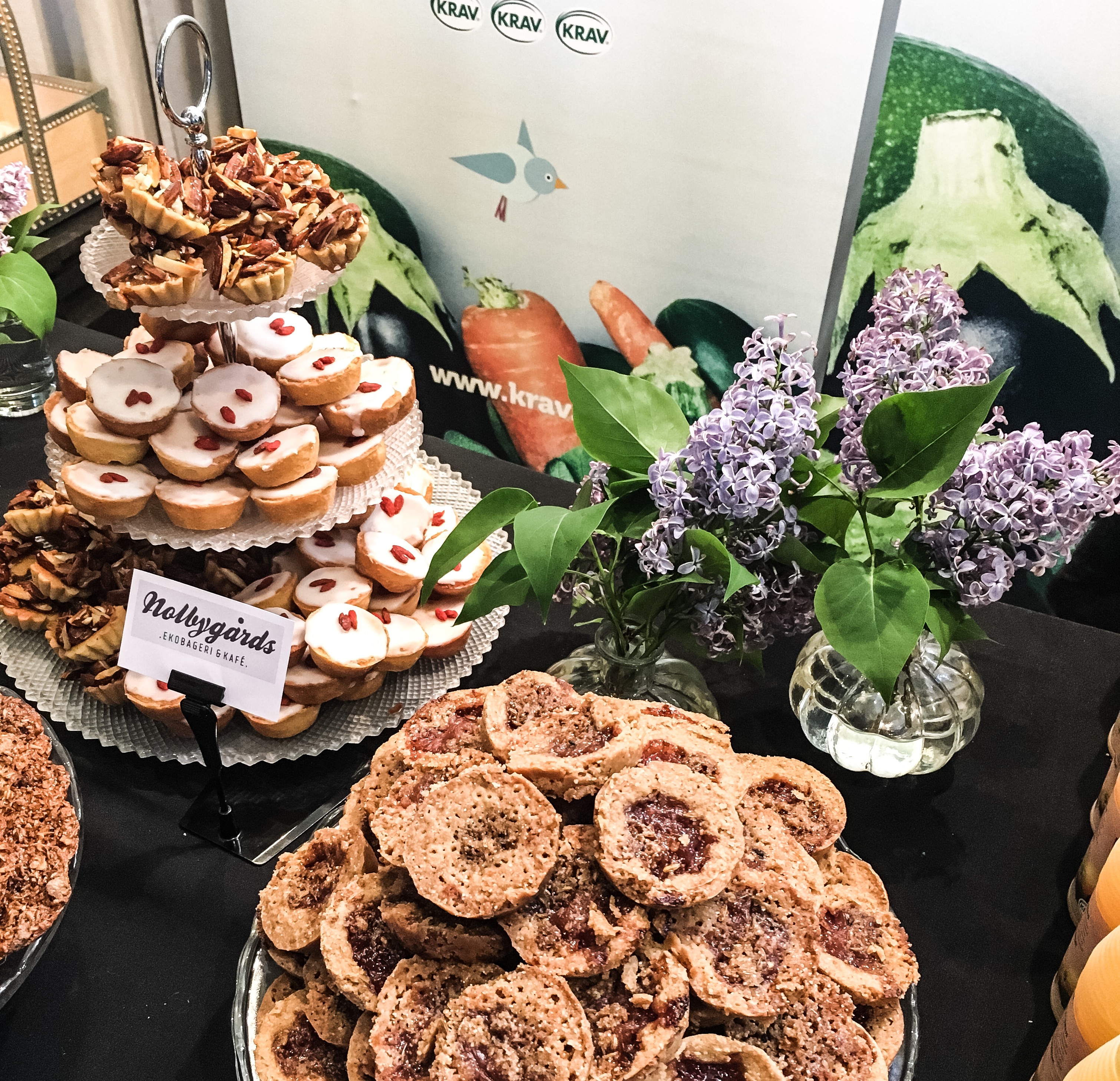 foodolder-white-guide-cafe-2