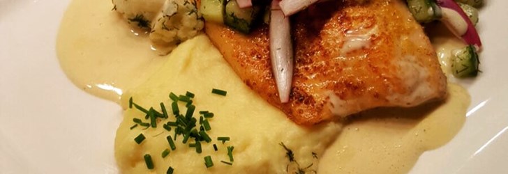 Röding med picklade grönsaker palsternackspure