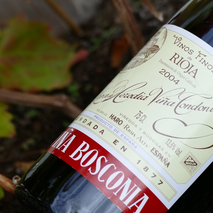 2004 Rioja "ungt" 2004 Rioja "ungt"