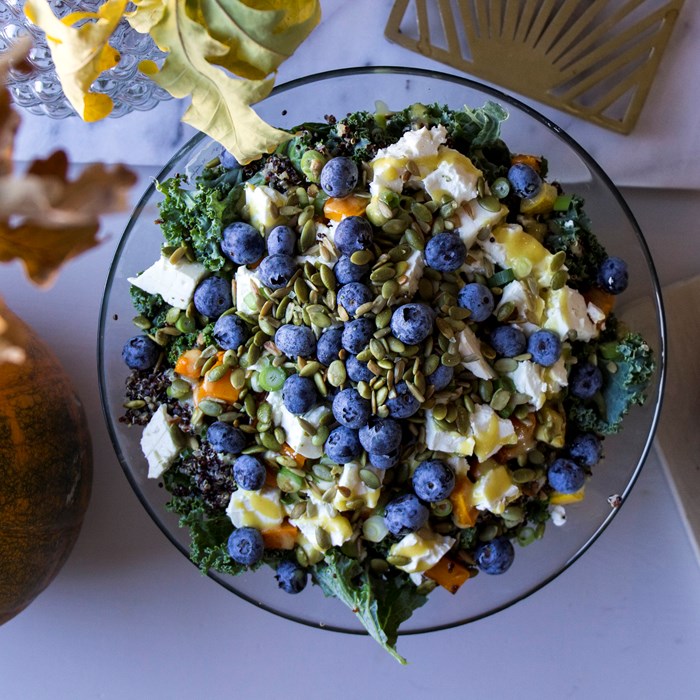 Rostad pumpasallad med quinoa, fetaost och senapsvinägrett Rostad pumpasallad med quinoa, fetaost och senapsvinägrett