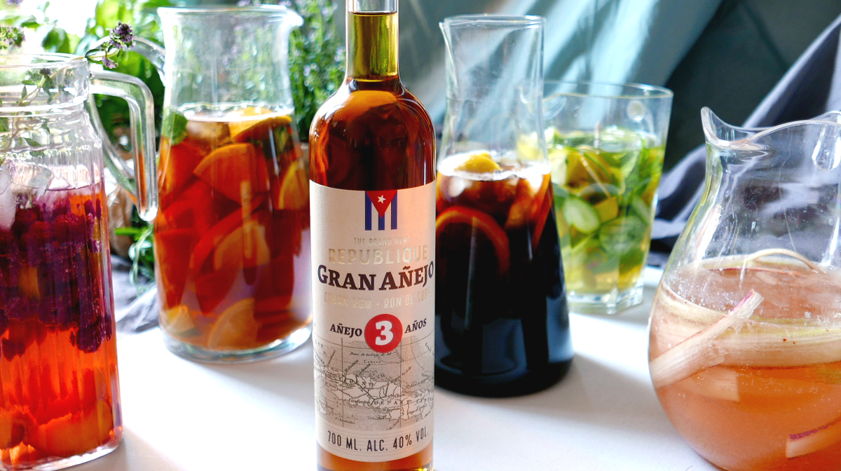 foodfolder-The-Brand-New-Republique-5-sorters-bål.jpg (1)