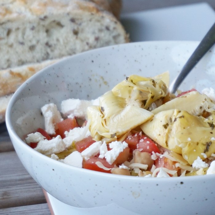Pestopasta med kronärtskocka och fetaost Pestopasta med kronärtskocka och fetaost