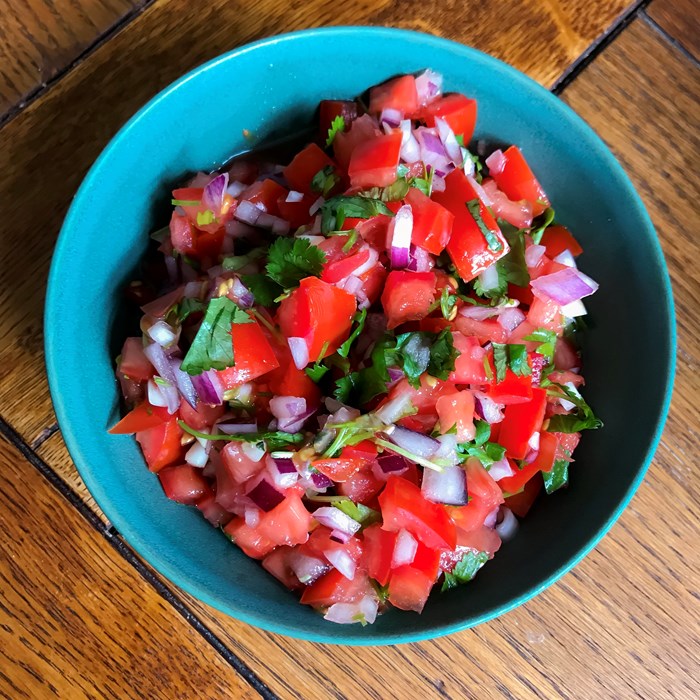 tomat- och koriandersallad tomat- och koriandersallad