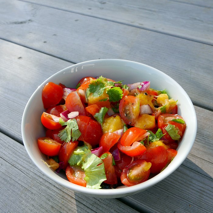 tomat och mangosalsa tomat och mangosalsa