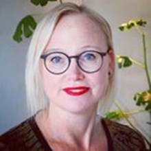 Pia Wall         Rostad mandel & ruccola