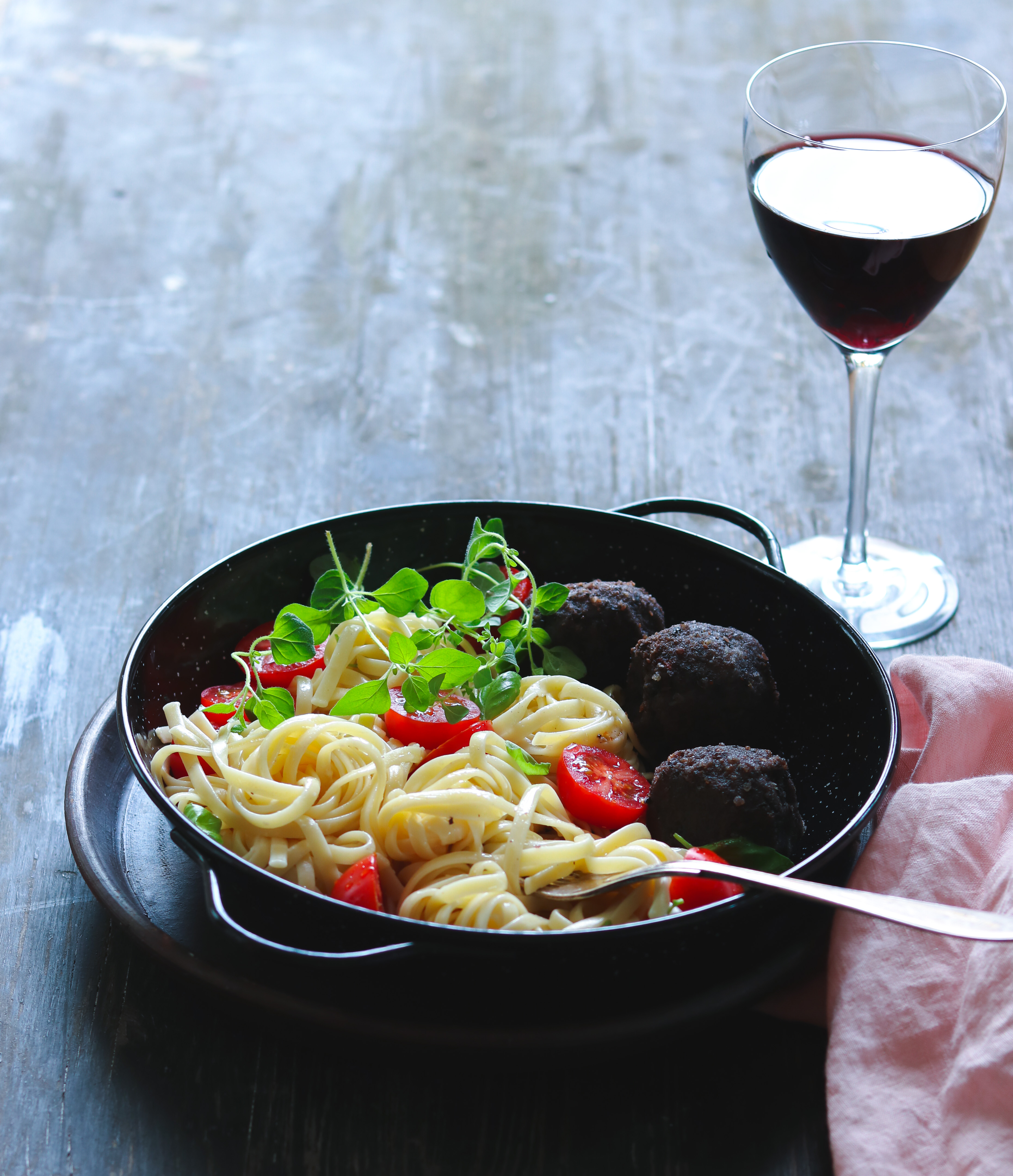 3 rätt med glas2.jpg