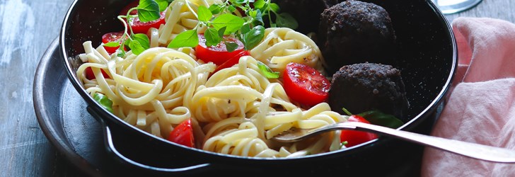 3 rätt med glas2.jpg