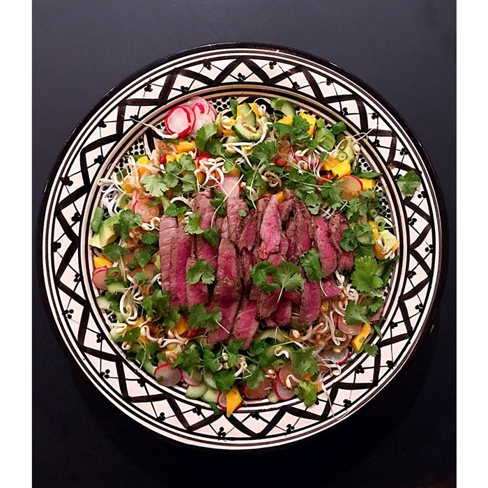 Thaibiffnudelsallad Thaibiffnudelsallad