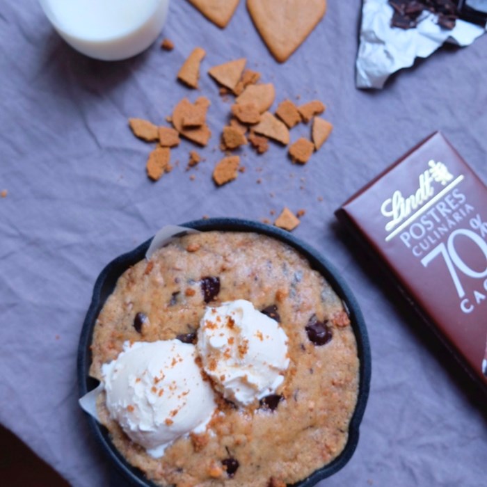 chocolate chip cookie med pepparkaka chocolate chip cookie med pepparkaka
