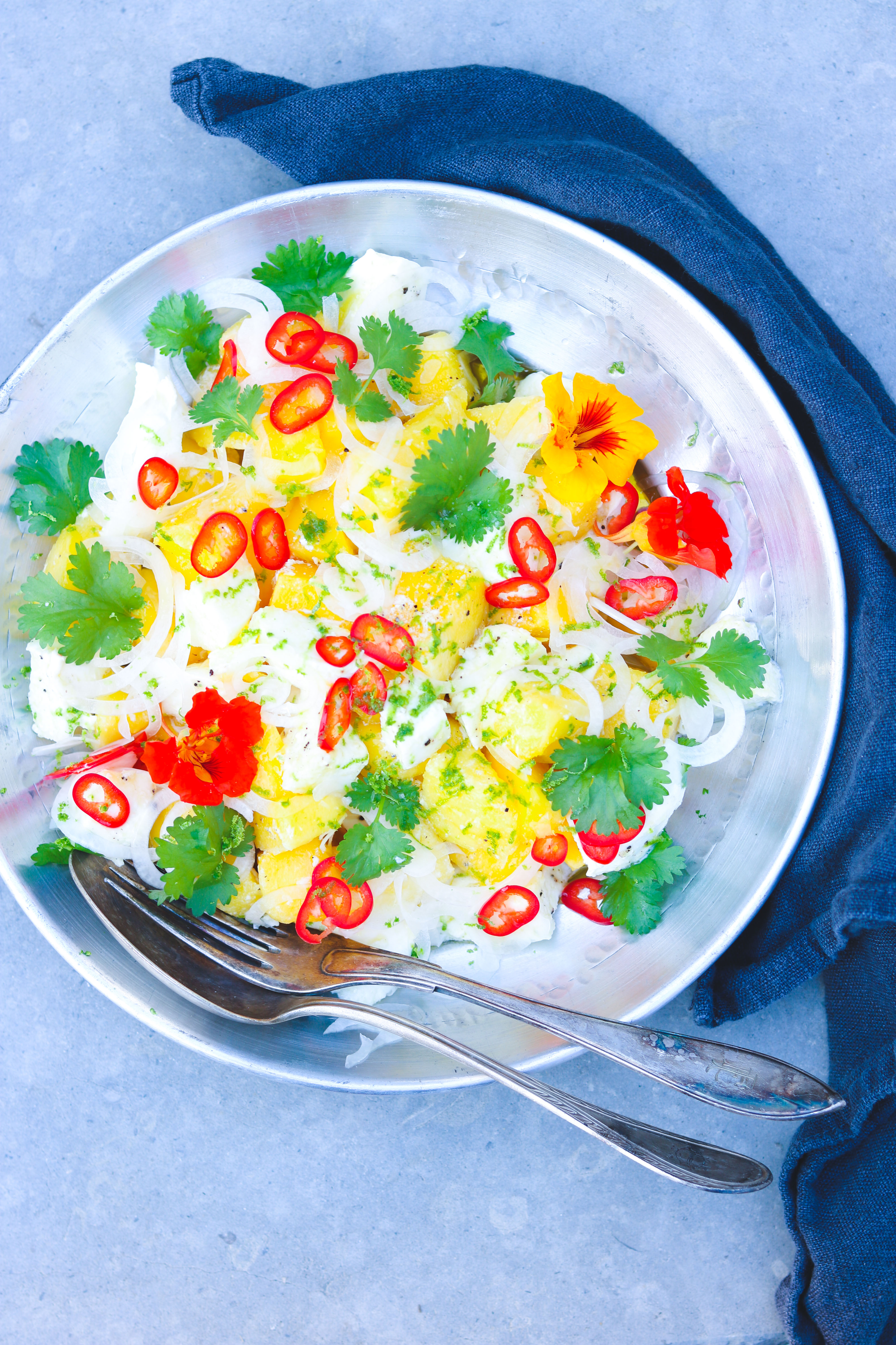 Mangosallad med mozzarella