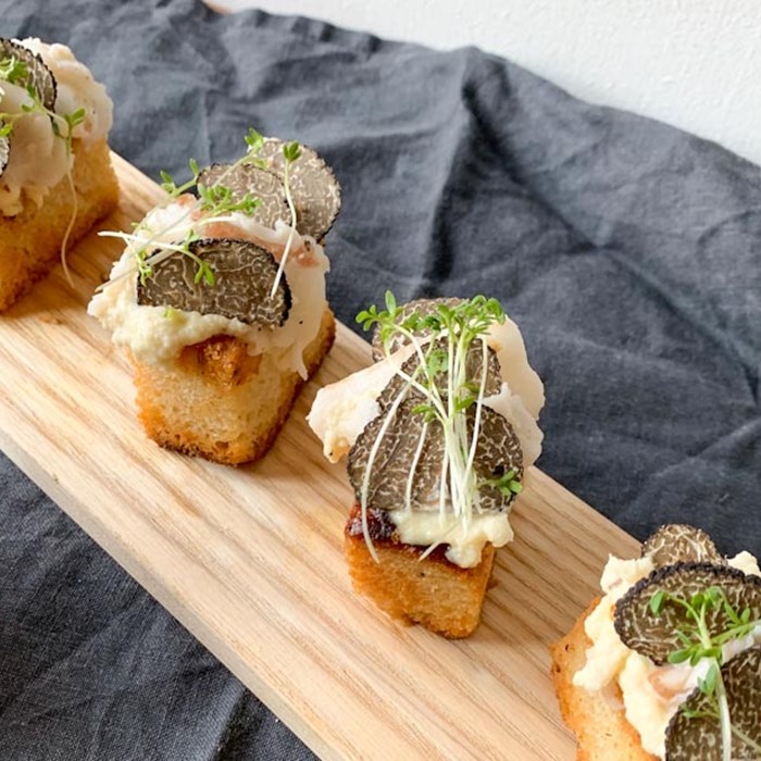Tryffeltoast med lardo Tryffeltoast med lardo